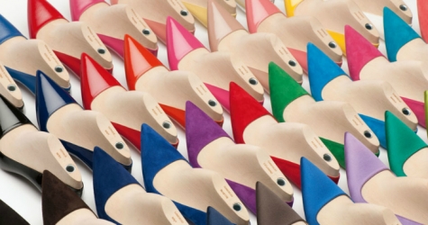 Клиентки Prada смогут сами создать идеальную пару обуви