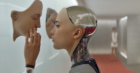 Как объективация роботов и сексизм в киберреальности стали нормой