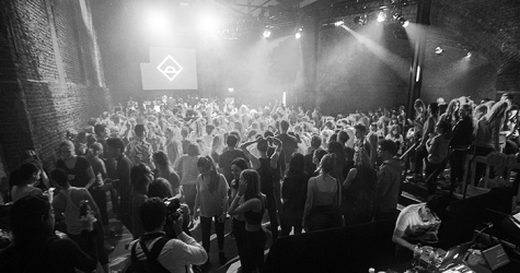 Проект Daybreaker: утренние \"вечеринки\" и танцы перед работой