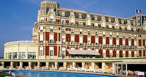 Подарок императора: Hôtel du Palais в Биарриц