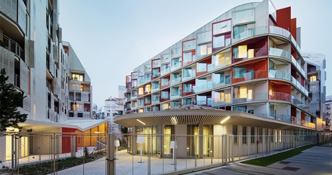 Дом престарелых в здании железнодорожной станции