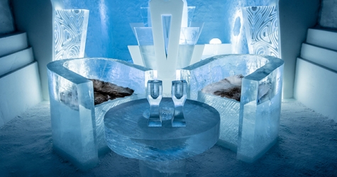 Первый в мире круглогодичный ледяной отель открыли в Швеции