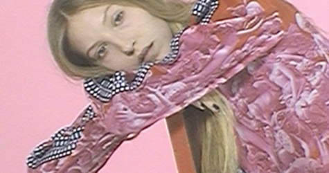 Schiaparelli посвятил свою новую коллекцию ready-to-wear розовому цвету