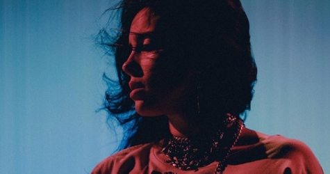 Билли Айлиш выпустила капсульную коллекцию, вдохновленную аниме