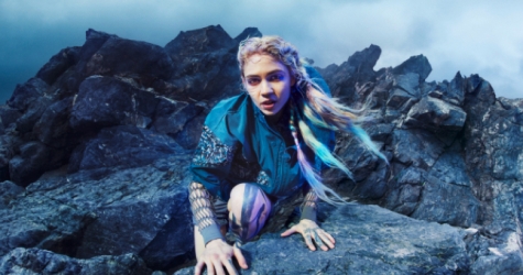 Grimes стала героиней новой кампании adidas by Stella McCartney