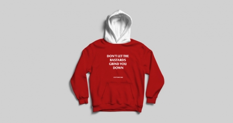 «Спутник 1985» и Videomore выпустили худи по мотивам «Рассказа служанки»