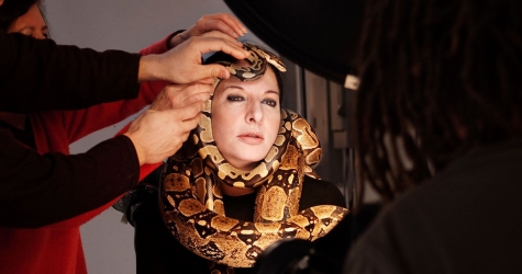 Художники Марина Абрамович и Питер Дойг получили награды от Японской ассоциации искусств