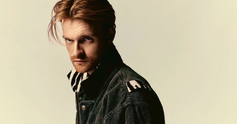 Брат Билли Айлиш Финнеас О’Коннелл записал заставку для Apple TV