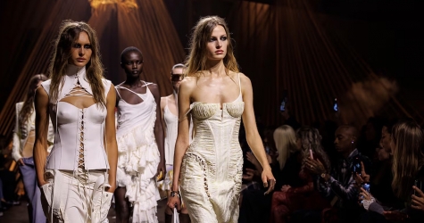 Группа Kering не будет продавать McQueen