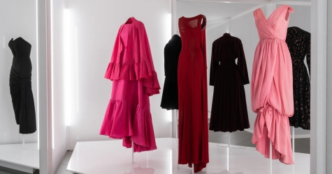 В Италии открылась выставка в честь Alaïa и Balenciaga