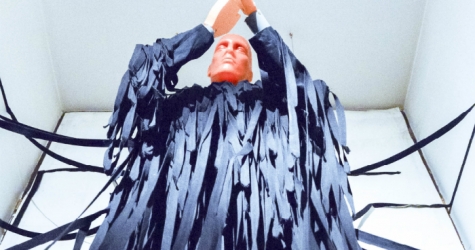 Как должны выглядеть слуги искусства: выставка \"Образы музея\"