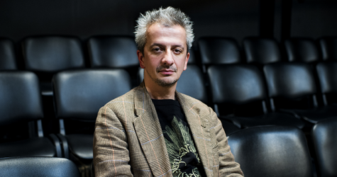 «Я есть текст. Мой автор умер». Интервью с Константином Богомоловым