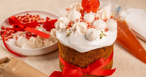 Панеттоне с миндалем и куличи с бабочками: 14 лучших пасхальных десертов от московских шефов