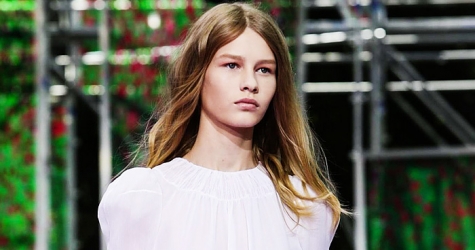 Знакомьтесь: новая муза Рафа Симонса юная модель София Мечетнер