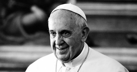 Папа Франциск I представил новую композицию