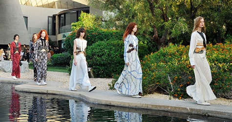 Обзор Buro 24/7: показ Louis Vuitton в Палм-Спрингсе, resort 2016