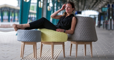 Вероника Баер представила \"подпрыгивающие\" стулья Bounce