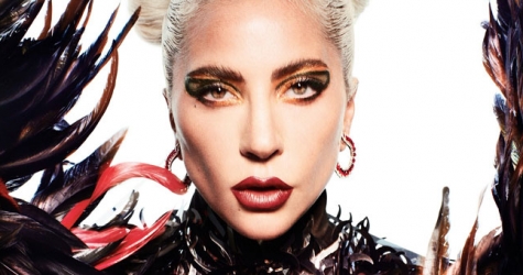 Леди Гага призналась, что никогда не считала себя красивой