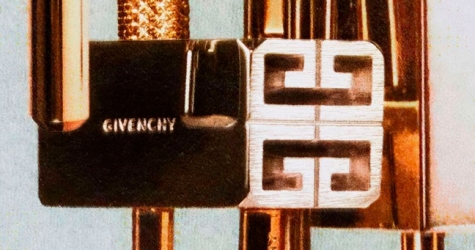 Мэттью Уильямс выпустил первую кампанию для Givenchy