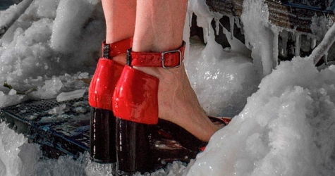 В соцсетях обсуждают условия работы моделей на холоде