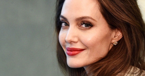 Анджелина Джоли предложила Брэду Питту выбор между детьми и Канье Уэстом