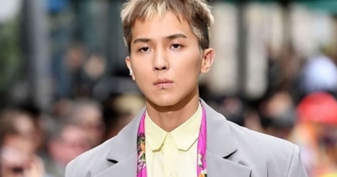 Корейский рэпер Мино стал сенсацией показа Louis Vuitton