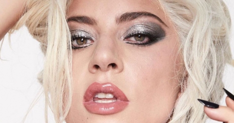 Леди Гага появилась без ретуши в тизере ее нового косметического бренда