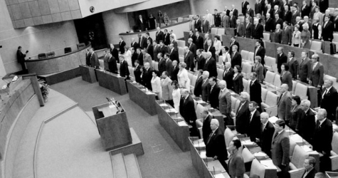 Госдума приняла закон о запрете продажи смартфонов и ноутбуков без российского ПО