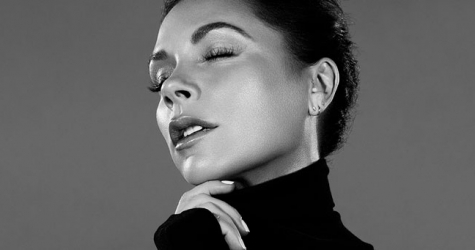 Виктория Бекхэм показала, как сделать губы полнее