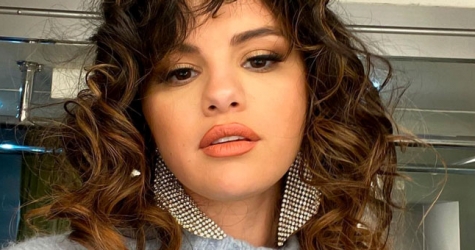 Селена Гомес ищет амбассадоров для своего бренда Rare Beauty