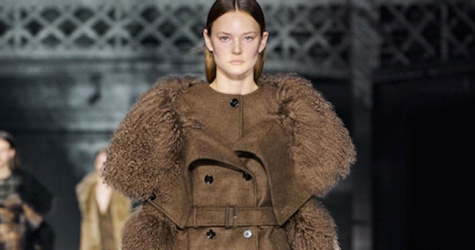 Burberry провел первый углеродно-нейтральный показ