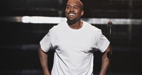 Канье Уэст рассказал, почему носит обувь на несколько размеров меньше