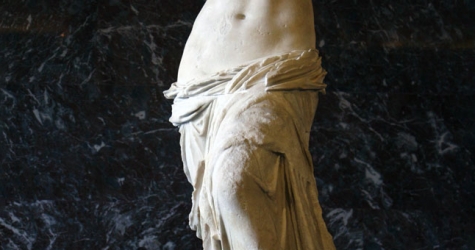 Ученые назвали самую привлекательную позу для снимков — она из эпохи Возрождения