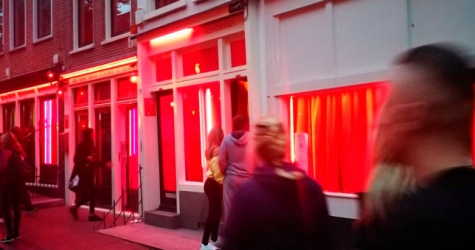 Амстердам избавится от «квартала красных фонарей»