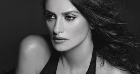 Пенелопа Крус в образе путешествующей аристократки в съемке круизной коллекции Chanel