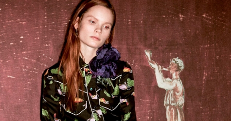 Хармони Корин снимет для Gucci фотокнигу на фоне Помпей