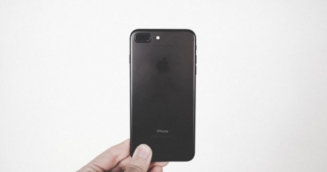 Apple предлагает использовать iPhone как паспорт