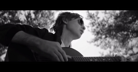 В Сети появился фрагмент фильма Кирилла Серебренникова «Лето»