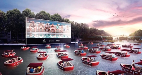 В Париже откроют плавучий кинотеатр под открытым небом