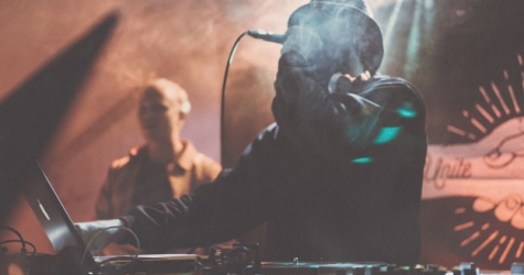 Какой жанр помогает музыкальной индустрии выходить из кризиса