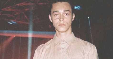 Модель из Петербурга Саша Траутвейн вошел в первую тройку рейтинга Dazed