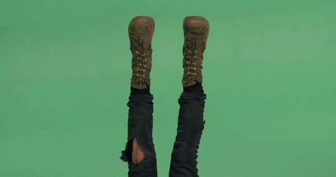 Шайa ЛаБаф занялся видеоартом