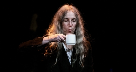 Патти Смит написала стихотворение для Греты Тунберг