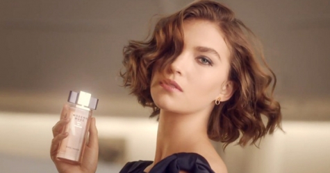 Короткометражка Estée Lauder об Аризоне Мьюз