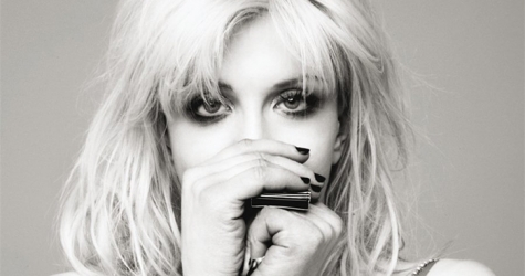 Кортни Лав написала мемуары