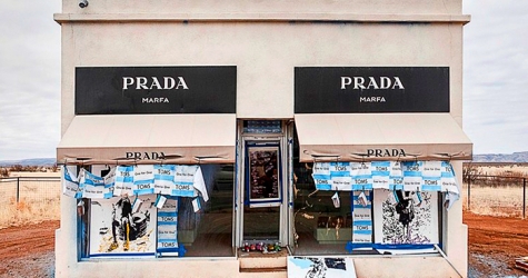 Инсталляция Prada Marfa снова подверглась атаке