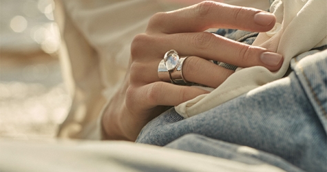 Украшения из хрусталя в первой коллекции Avgvst by Natalia Bryantseva