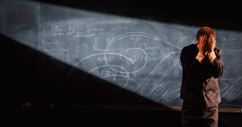 «Школа для дураков» и «Чайка»: лучшие премьеры уходящего театрального сезона — выбор BURO.