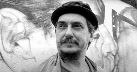 Умер художник Дмитрий Врубель — автор граффити с поцелуем Брежнева и Хонеккера