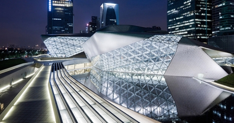 Заха Хадид получит почетную степень Лондонского университета